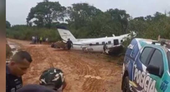 බ්‍රසීලයේ ගුවන් අනතුරකින් 14 දෙනෙකු මරුට